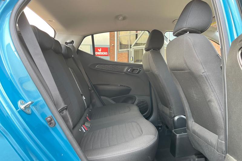 Used Hyundai i10 2023 for sale - 77575801: Photo 26