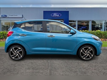 Used Hyundai i10 2023 for sale - 77575801: Photo