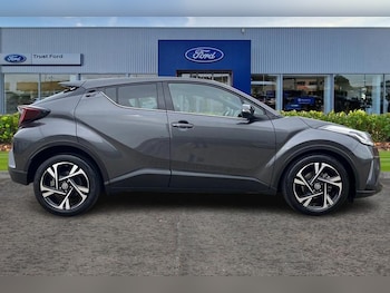 Used Toyota C-HR 2022 for sale - 78226567: Photo