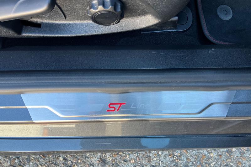 Used Ford Fiesta 2019 for sale - 78117213: Photo 28