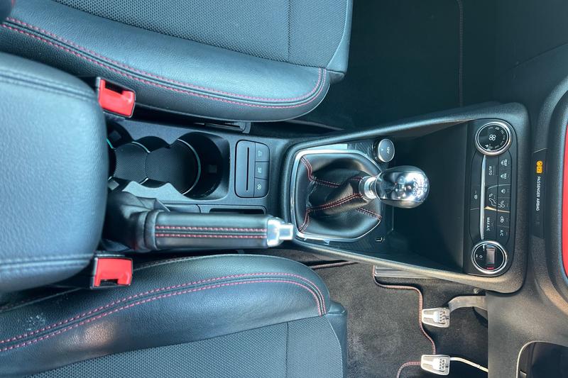 Used Ford Fiesta 2019 for sale - 78117213: Photo 31