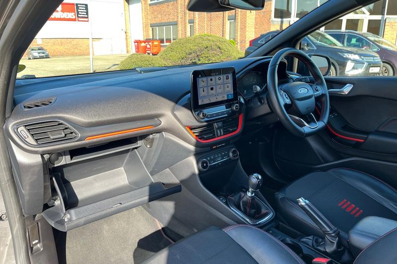 Used Ford Fiesta 2019 for sale - 78117213: Photo 37