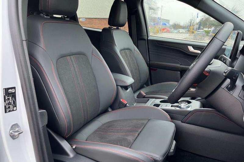 Used Ford Kuga 2024 for sale - 77186895: Photo 17