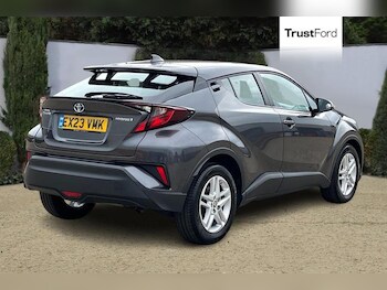 Used Toyota C-HR 2023 for sale - 75517608: Photo