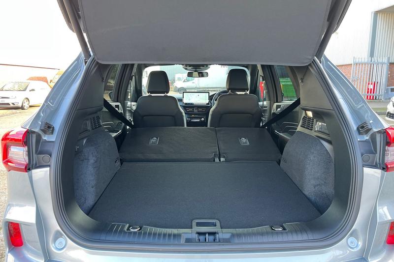 Used Ford Kuga 2024 for sale - 76703165: Photo 24