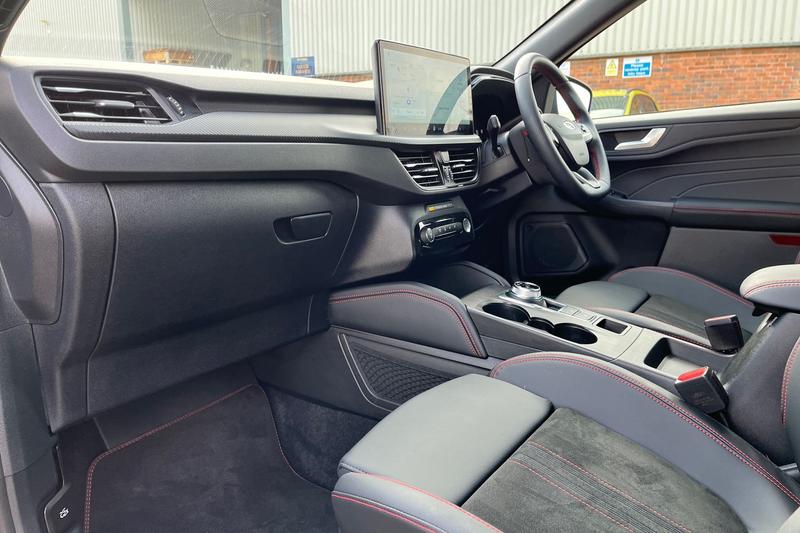 Used Ford Kuga 2025 for sale - 77367676: Photo 18