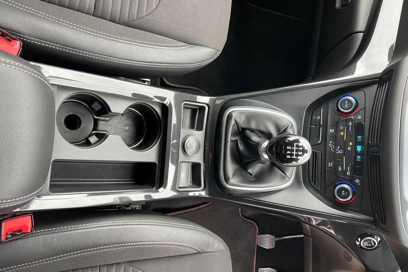 Used Ford Kuga 2018 for sale - 77679425: Photo 31