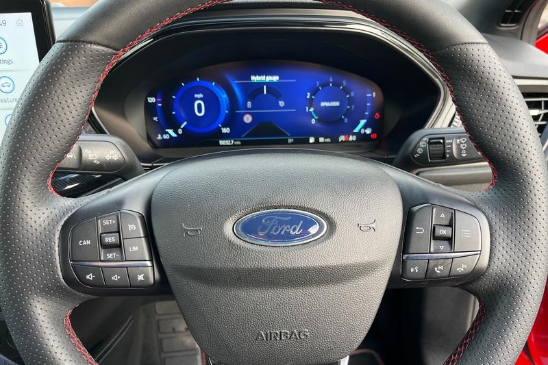 Used Ford Focus 2023 for sale - 77697562: Photo 12