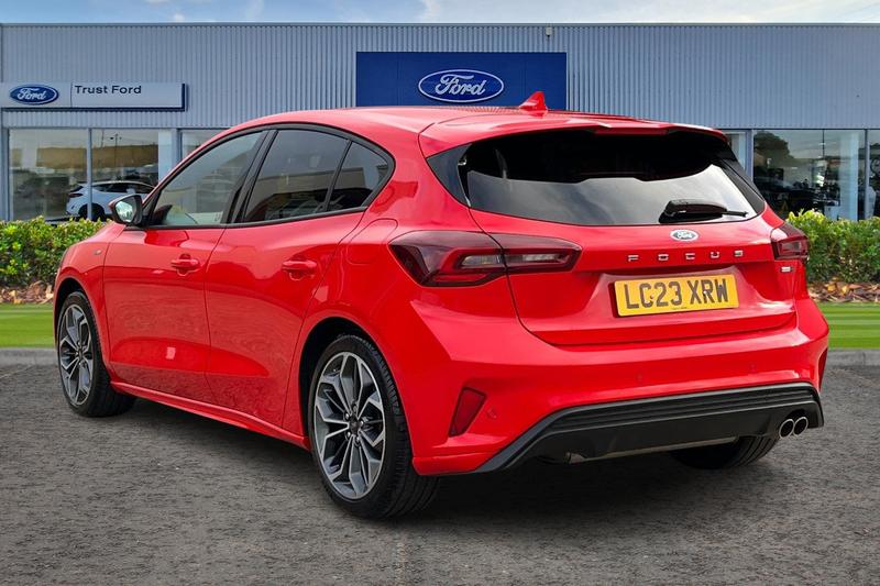 Used Ford Focus 2023 for sale - 77697562: Photo 2