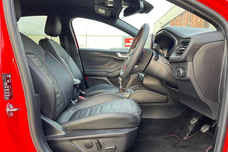 Used Ford Focus 2023 for sale - 77697562: Photo 29