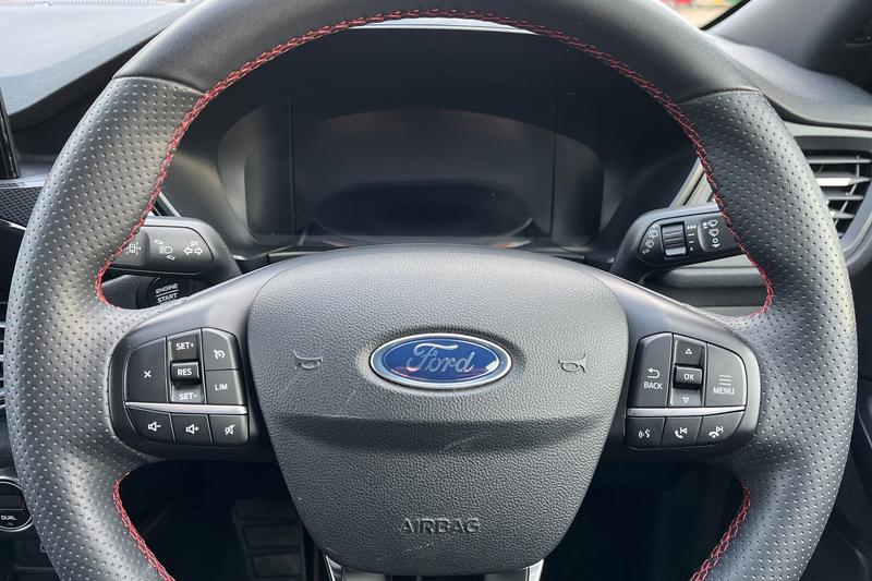Used Ford Kuga 2022 for sale - 77359802: Photo 12