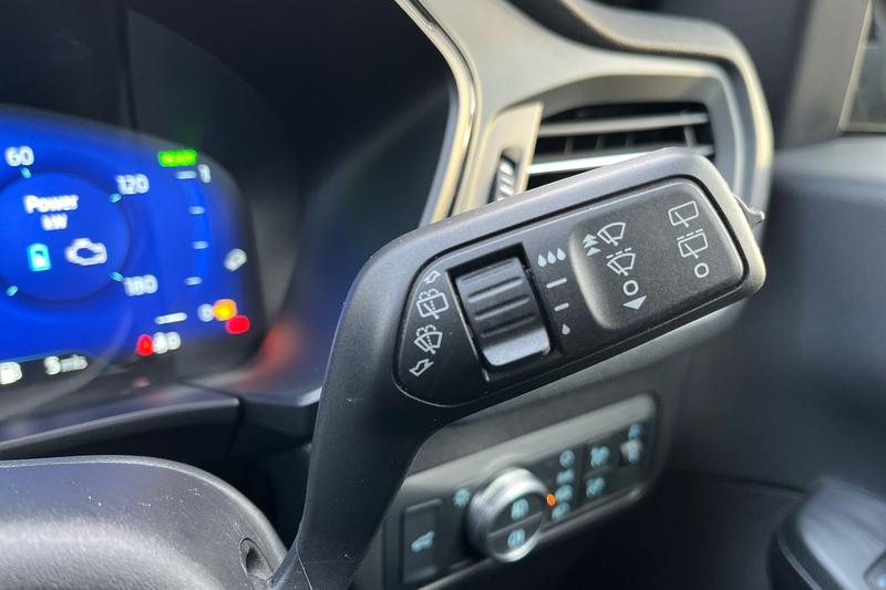 Used Ford Kuga 2022 for sale - 77359802: Photo 15