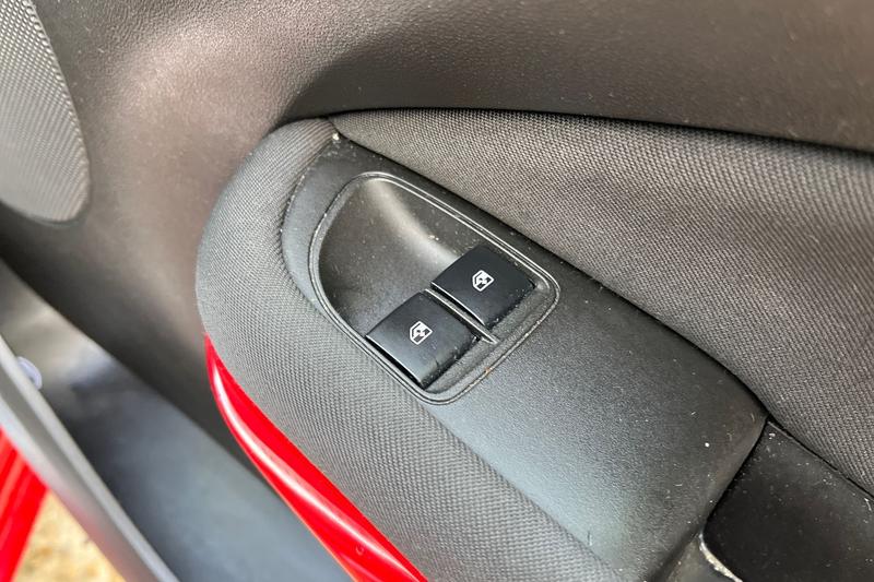 Used Vauxhall ADAM 2016 for sale - 77372413: Photo 16