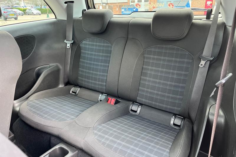 Used Vauxhall ADAM 2016 for sale - 77372413: Photo 20