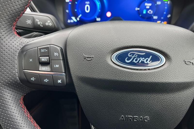 Used Ford Kuga 2022 for sale - 76332541: Photo 36