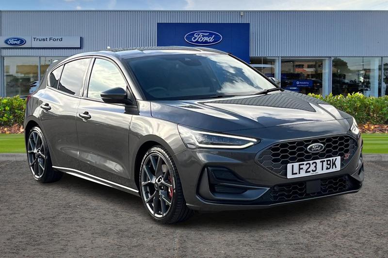 Used Ford Focus 2023 for sale - 76350433: Photo 1