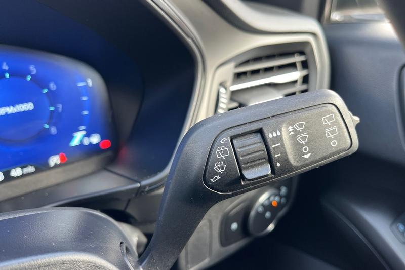 Used Ford Focus 2023 for sale - 76350433: Photo 15