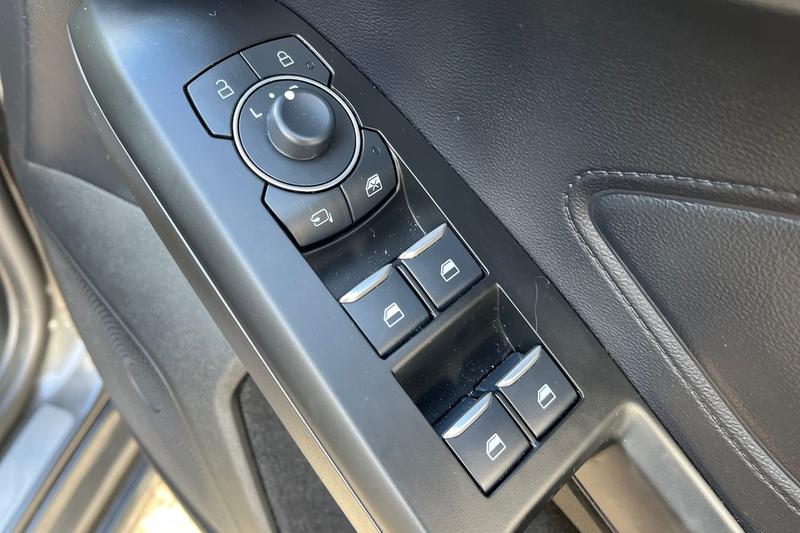 Used Ford Focus 2023 for sale - 76350433: Photo 16