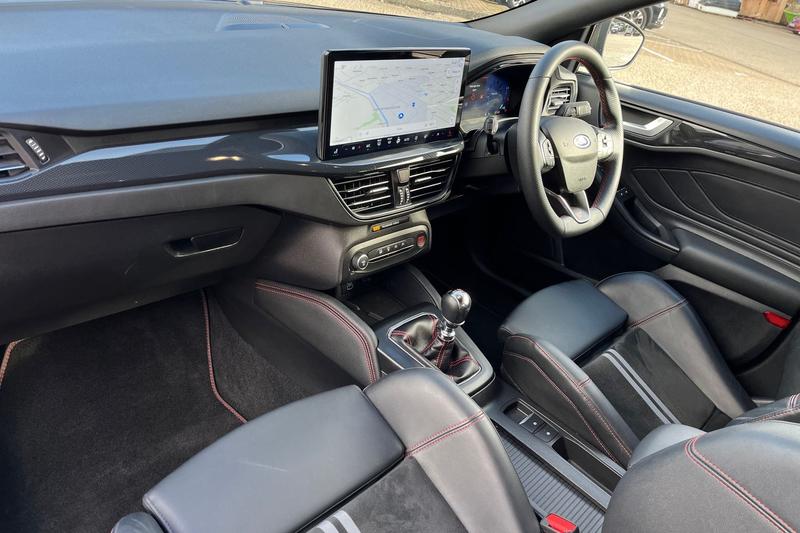 Used Ford Focus 2023 for sale - 76350433: Photo 18