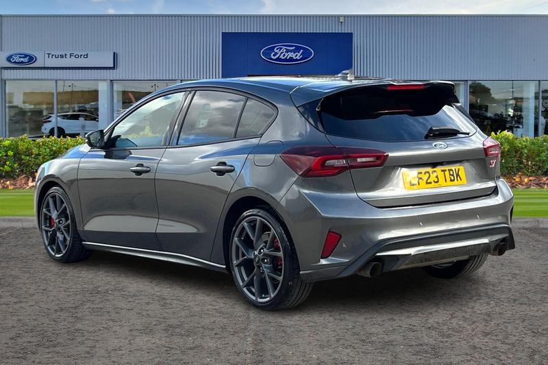 Used Ford Focus 2023 for sale - 76350433: Photo 2