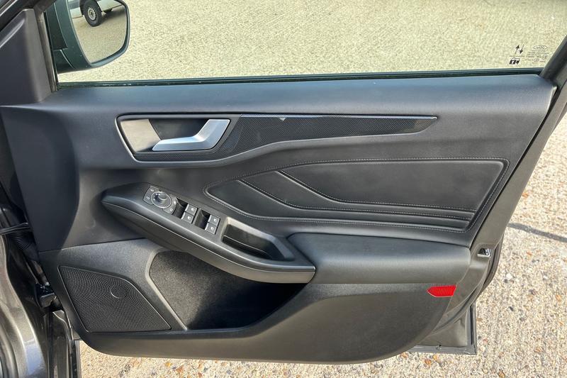 Used Ford Focus 2023 for sale - 76350433: Photo 40