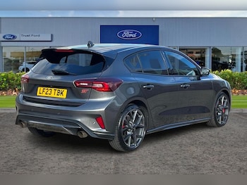 Used Ford Focus 2023 for sale - 76350433: Photo