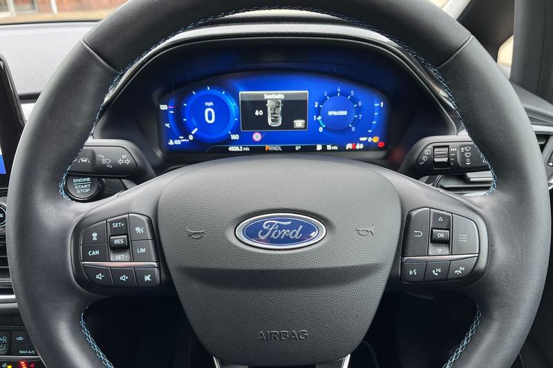 Used Ford Fiesta 2023 for sale - 77063980: Photo 12