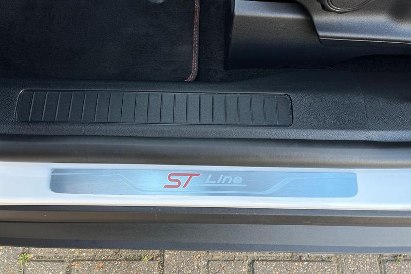 Used Ford Kuga 2023 for sale - 78166274: Photo 30