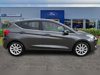 Used Ford Fiesta 2018 for sale - 76249963: Photo