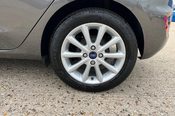 Used Ford Fiesta 2018 for sale - 76249963: Photo 8