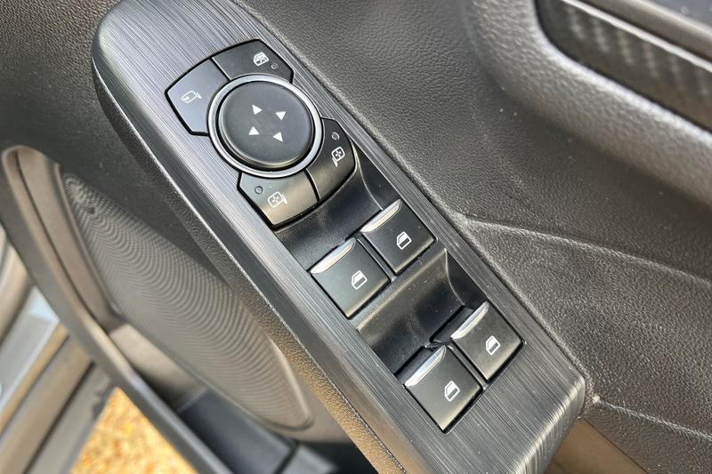 Used Ford Kuga 2025 for sale - 77301051: Photo 16