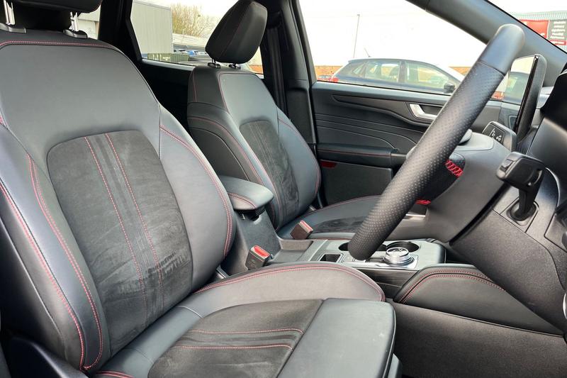 Used Ford Kuga 2025 for sale - 77301051: Photo 17