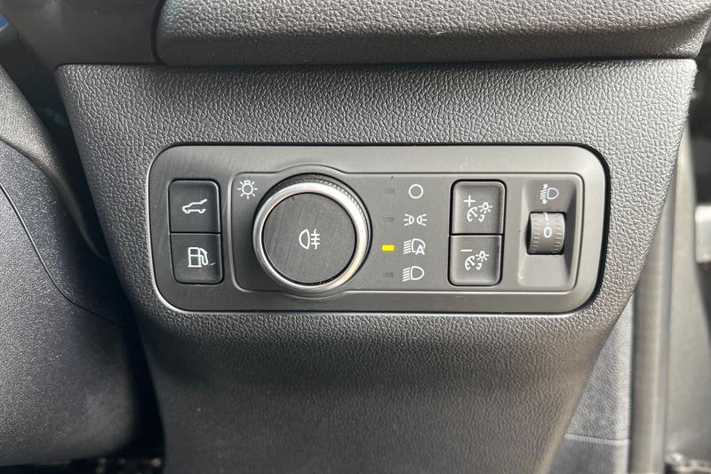 Used Ford Kuga 2025 for sale - 77301051: Photo 30