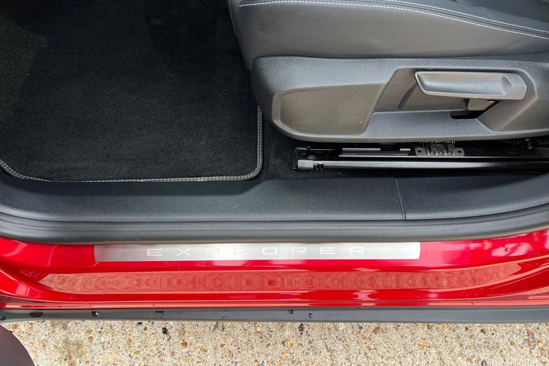 Used Ford Explorer 2025 for sale - 76519674: Photo 36