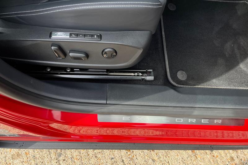 Used Ford Explorer 2025 for sale - 76519674: Photo 37