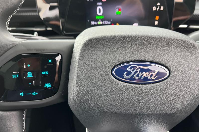 Used Ford Explorer 2025 for sale - 76519674: Photo 38