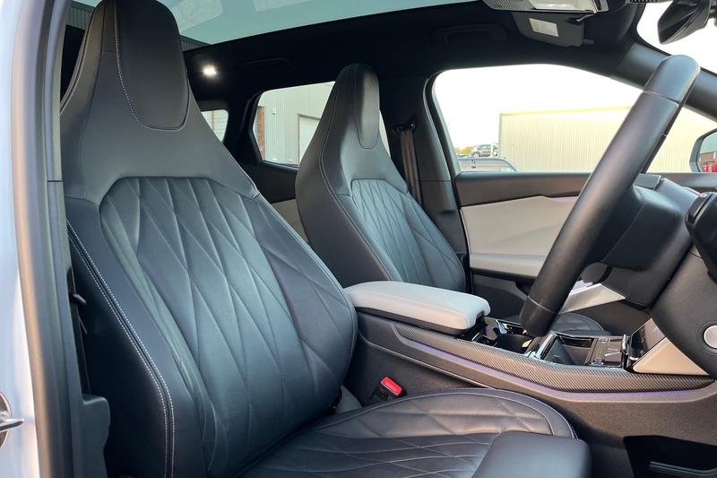 Used Ford Explorer 2024 for sale - 76609182: Photo 17