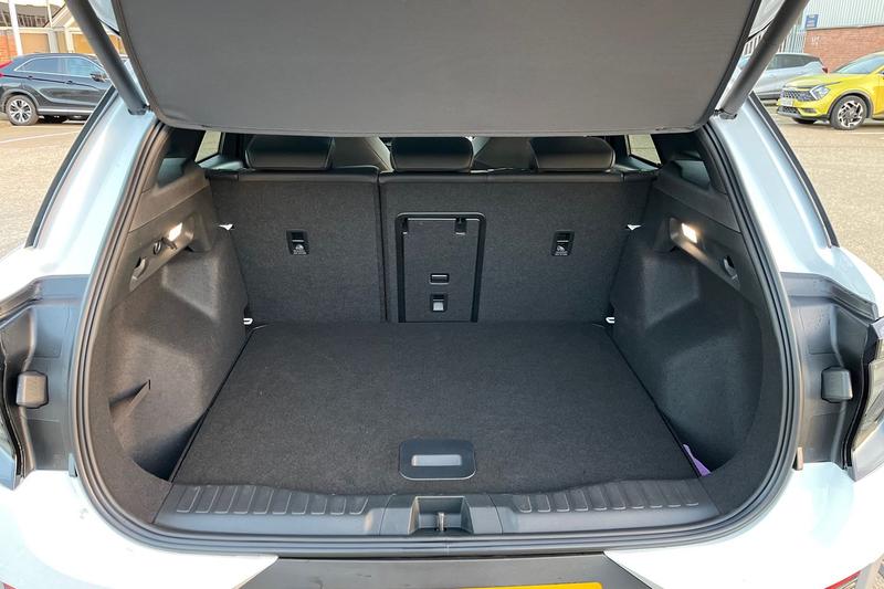 Used Ford Explorer 2024 for sale - 76609182: Photo 21