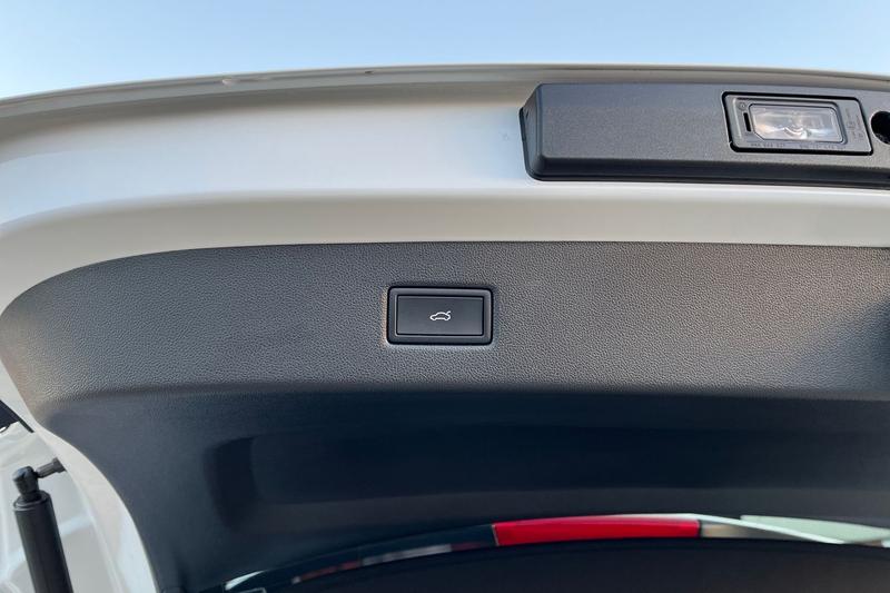 Used Ford Explorer 2024 for sale - 76609182: Photo 25