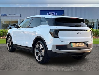 Used Ford Explorer 2024 for sale - 76609182: Photo