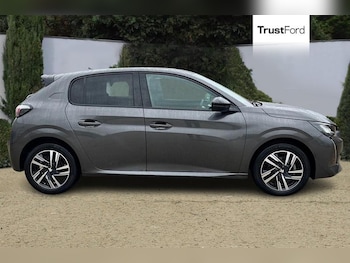 Used Peugeot 208 2023 for sale - 75932058: Photo