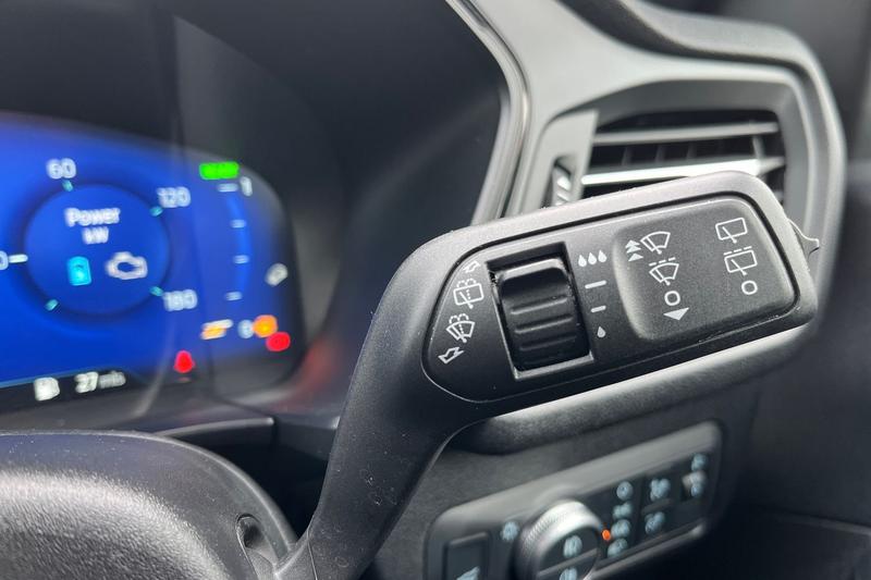 Used Ford Kuga 2022 for sale - 77326786: Photo 15