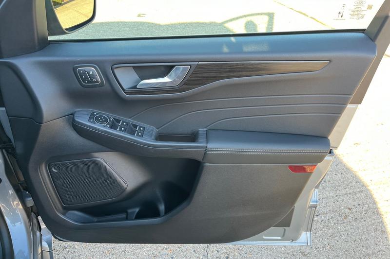 Used Ford Kuga 2022 for sale - 76123805: Photo 40