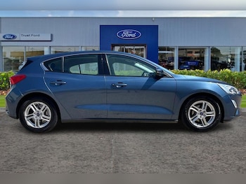 Used Ford Focus 2018 for sale - 79408045: Photo