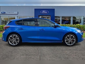 Used Ford Focus 2023 for sale - 79344567: Photo