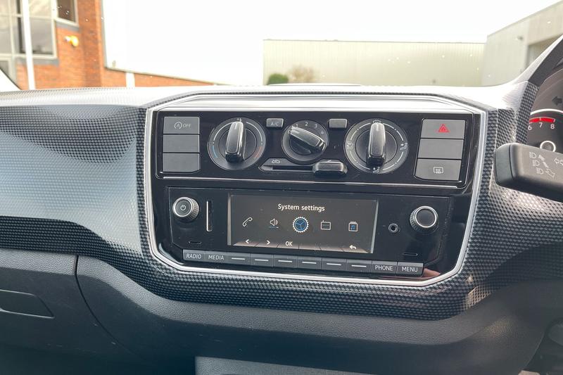 Used Volkswagen up! for sale - 77570666: Photo 36