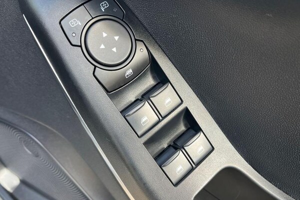 Used Ford Fiesta 2023 for sale - 75621072: Photo 16