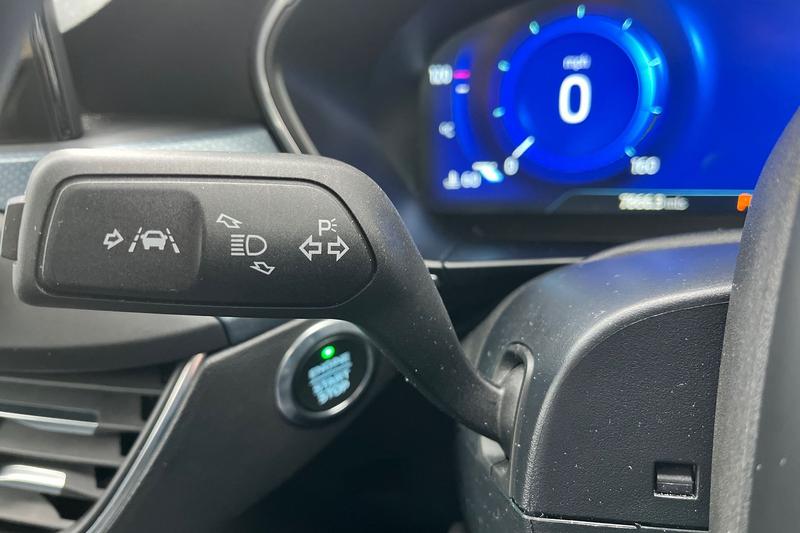 Used Ford Focus 2021 for sale - 76405313: Photo 14