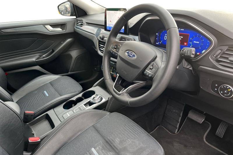 Used Ford Focus 2021 for sale - 76405313: Photo 9