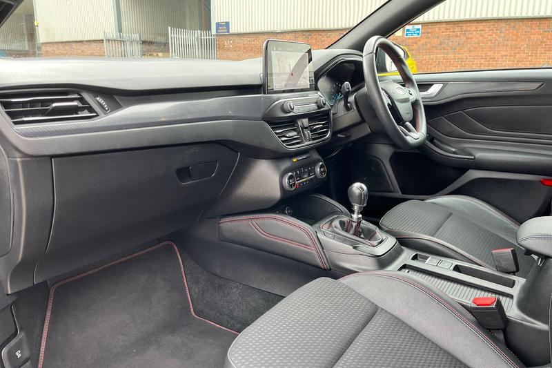 Used Ford Focus 2019 for sale - 77848717: Photo 18